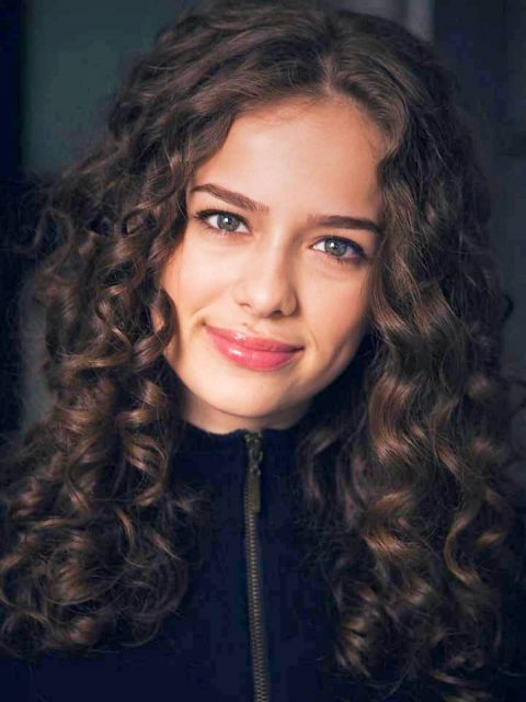 アリアーナ エンジニア Instagram 公式アカウント