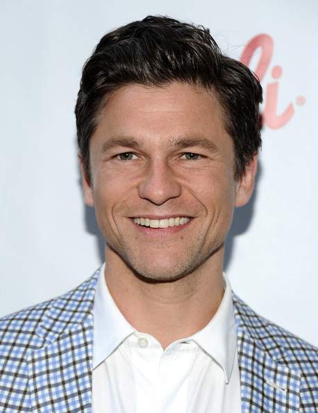 david burtka height - Ilustrasi 3